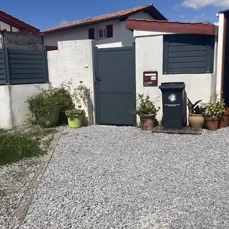 Petite Maison De Charme Entierement Privative Holiday home *