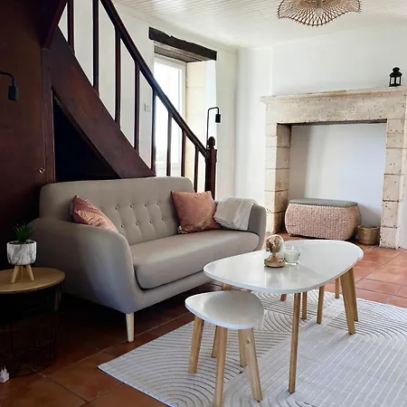 Holiday home Charmante Maison A La Campagne *