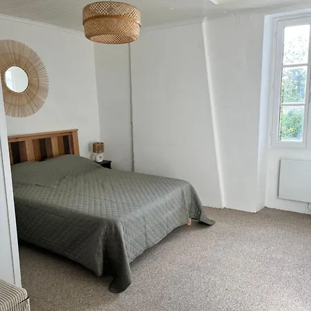 Holiday home Charmante Maison A La Campagne Bertric-Buree