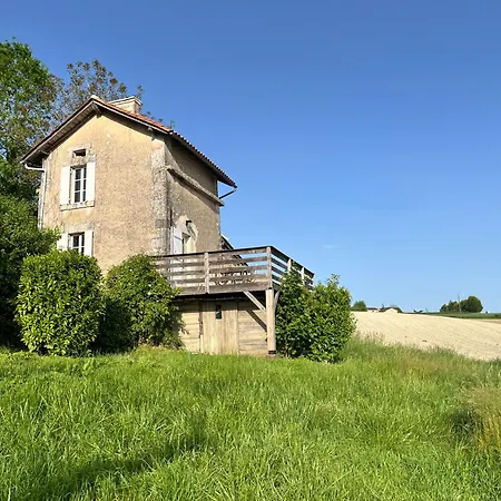 Charmante Maison A La Campagne Bertric-Buree